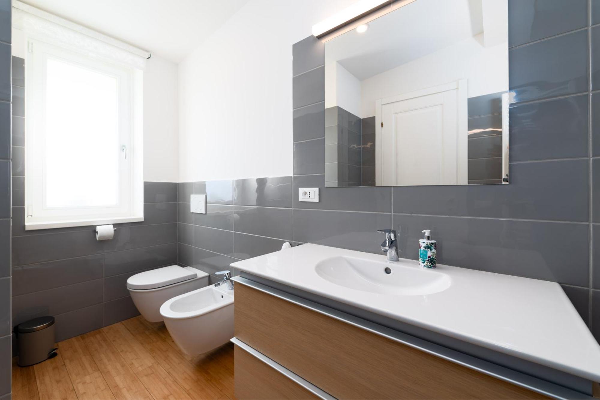 Two-Level Apart With A Terrace Near The Vltava River Prag Exteriör bild